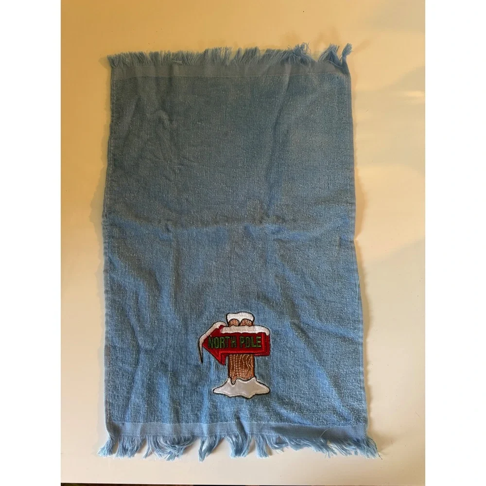 Vintage Christmas Hand Towel Set 3pc Kmart North Pole Poinsettia Crochet Hanging